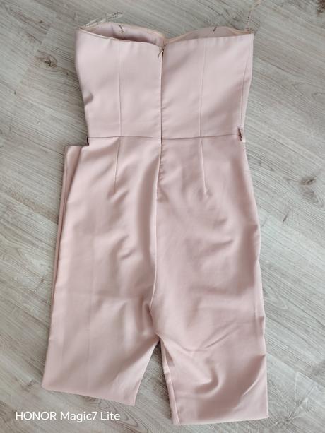 Elegantny overal, s