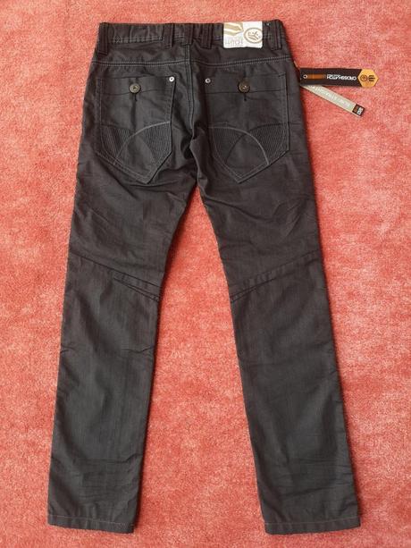 Crosshatch pánske rifle veľkosť 28, 28