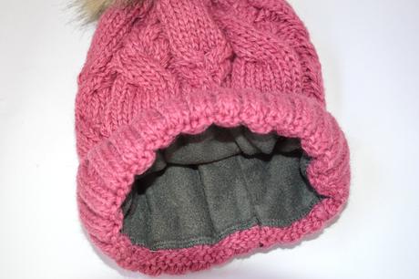 Dámska čiapka s brmbolcom, l - xxxl