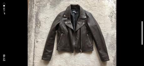 Hneda kožená bunda zn. pieces, xs