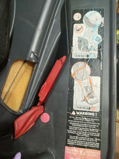 Autosedačka, ferrari