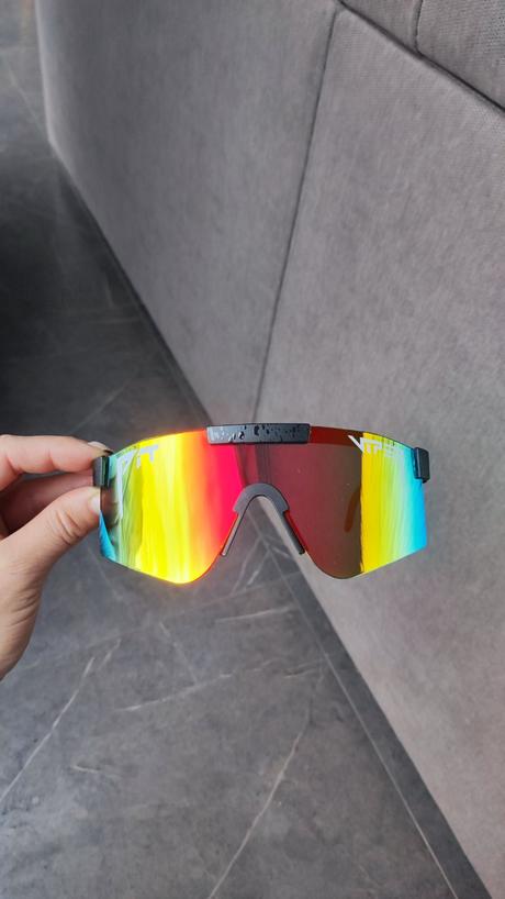 Slnečné športové okuliare pit viper červené šošovk,