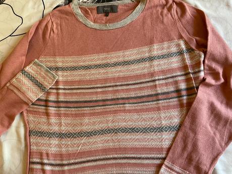 Mäkký vzorový pulóver zn. next v. 46, next,46
