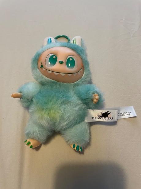 3 lafufu - ako nove, top stav, 