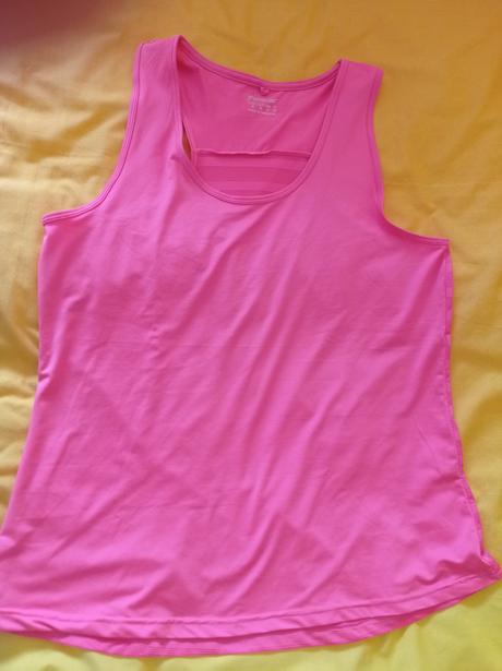 Sportove tielko-46, 46