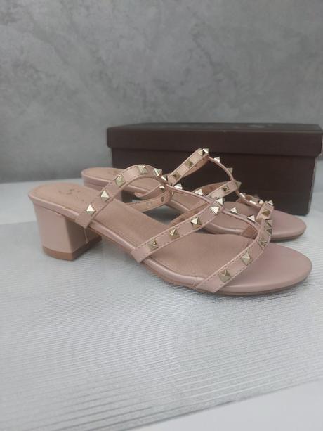 Dámske šľapky, 37