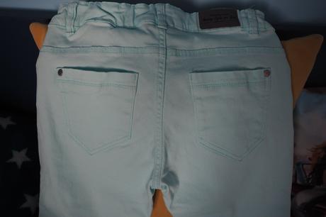 Dievčenské nohavice, 152