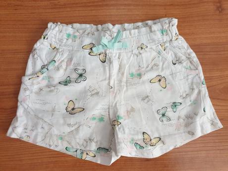 Dievčenské kraťasky s motýlikmi, h&m,104