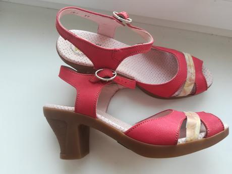 Letné sandálky el naturalista, 39