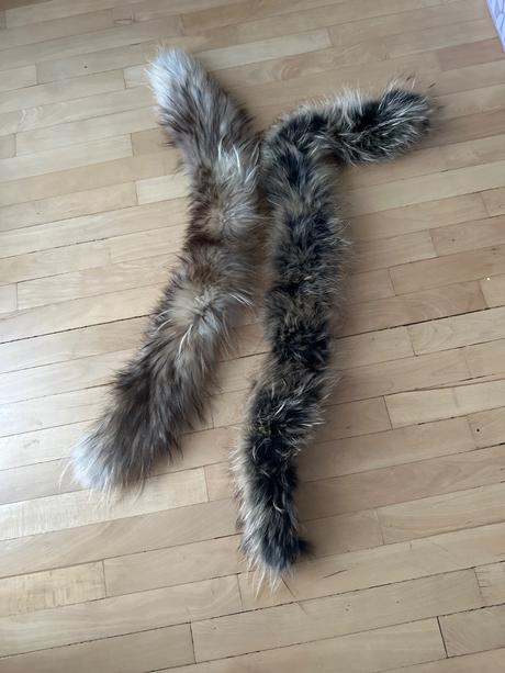 Kožusina 2ks pravá limec liska s patentom 1 cena, 