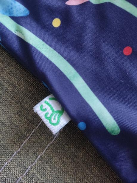 Detské dievčenské plavky, 134