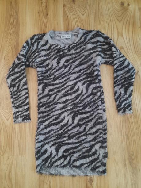 Dlhy sveter, saty, 134