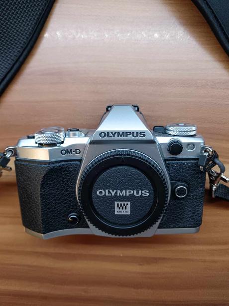 Fotoaparát olympus om-d e-m5 ii, olympus