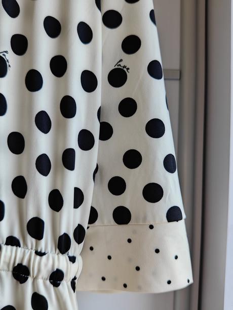 Oui elegantné luxusné krásne kvalitné saty, m