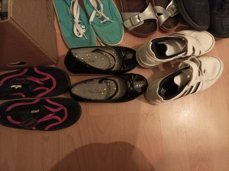 Balík topánok 11 parov veľ.32 už aj s poštou, 32