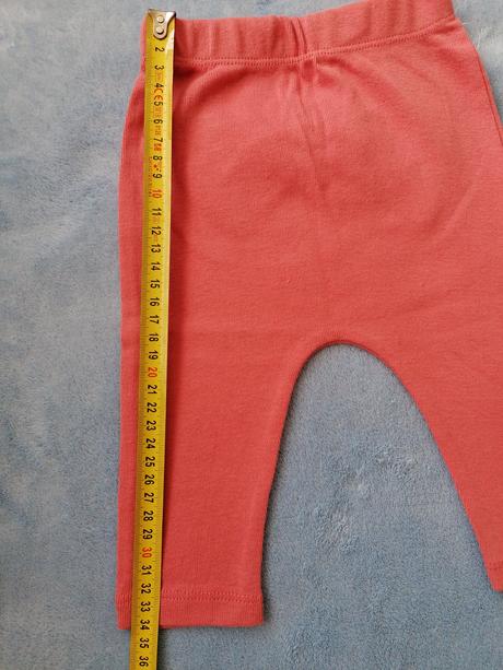 Legíny s mašľou, 68