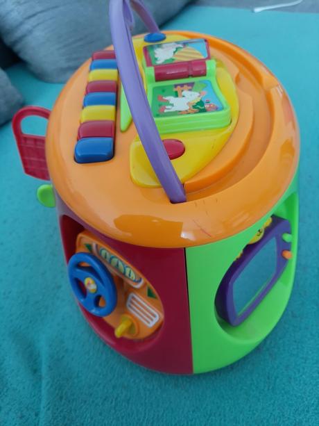 Hračka rôznych aktivít, 