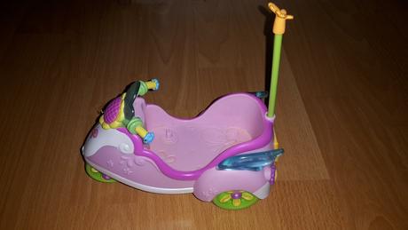 Ruzova motorka barbia, 