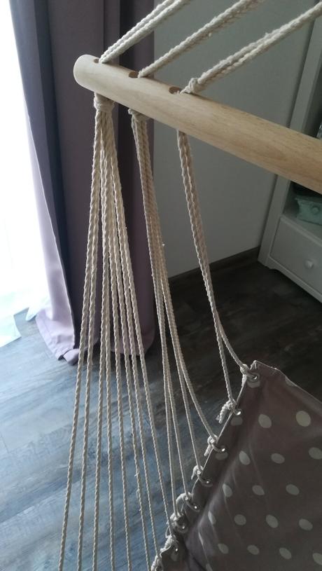 Krásne závesné sedadlo, 