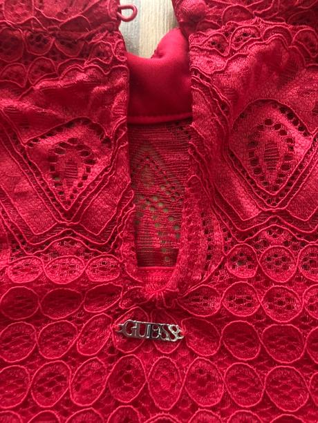 Cipkovany top zn. guess, guess,m
