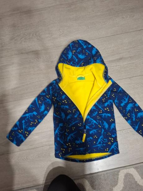 Softshelova bunda, mountain warehouse,110