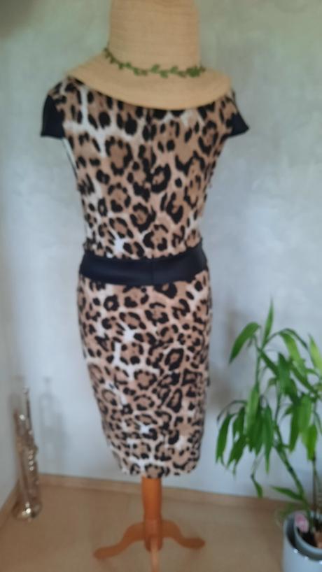 3.ŝaty hnedo-čierne  38, bonprix,38