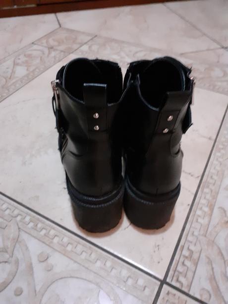 Cizmy, stradivarius,39