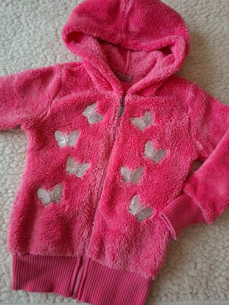 Krásna teplá bundička s motýlikami, 110