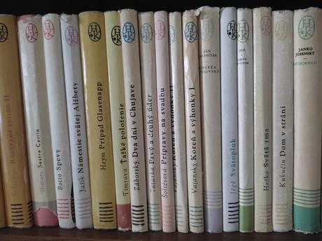 Knihy hviezdoslalova kniznica, 