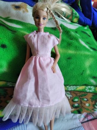 Šaty pre barbie,
