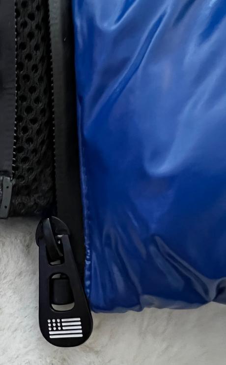 Krásna lesklá bunda do zimy, sergent major,164