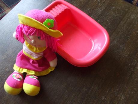 Bábika s vaničkou, 