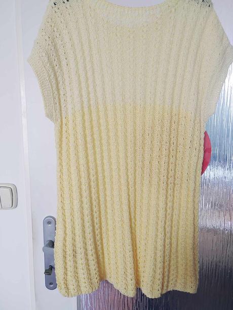 Jemnežltá-krémová pletená tunika, 