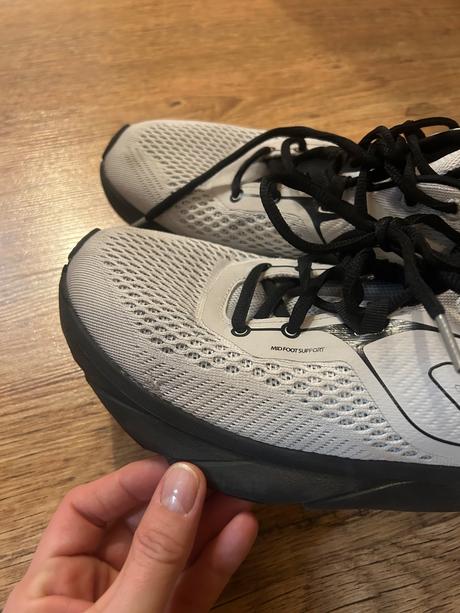 Bezecke decathlon tenisky, decathlon,42