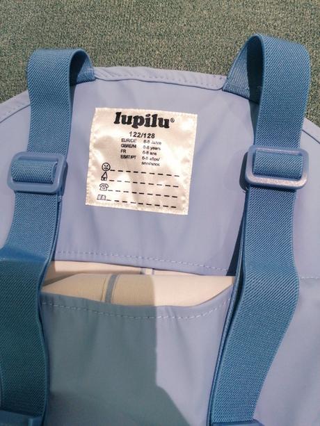 Nohavice do dažďa, lupilu,122