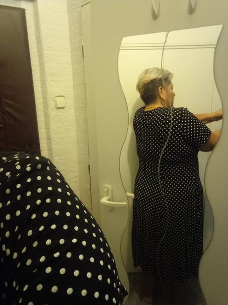 Šaty elastické,52/54, 52