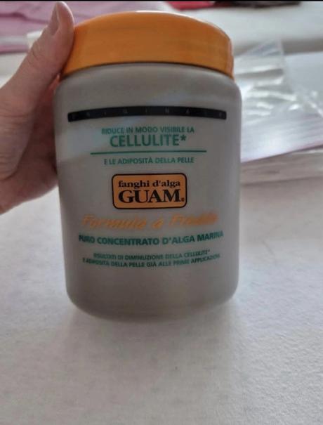 Guam odvodnujuce bahno na celulitidu, 