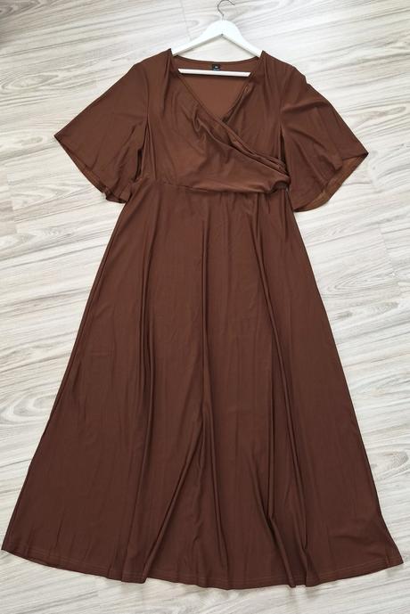 Elegantné šaty, xl