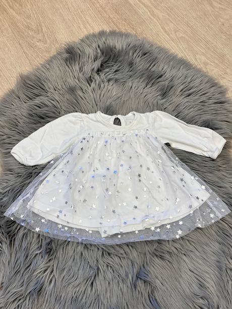 Dievčenské šaty s tylovou sukňou (62), 62