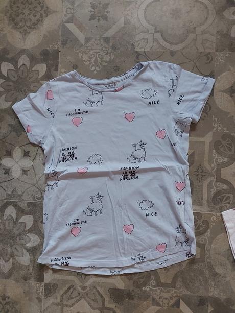 Tricko, reserved,146