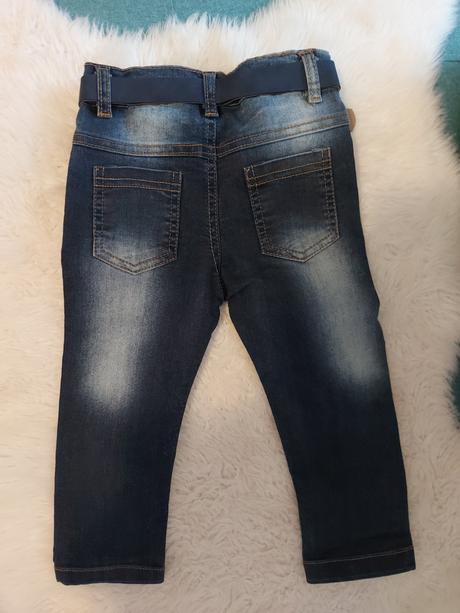 Frajerské rifle s opaskom, 98