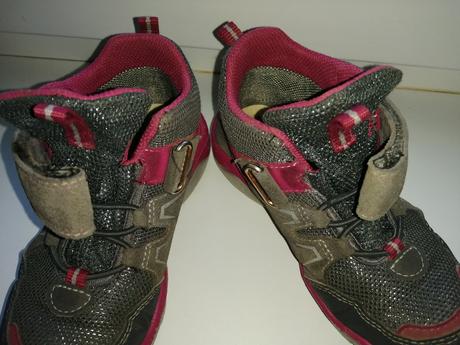 Topanky goretex, superfit,29