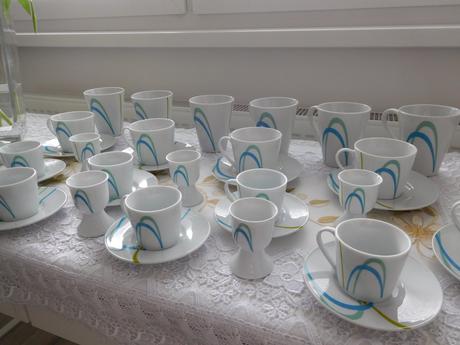Porcelánová sada na čajík+kapučíno+kávičku-nová, 