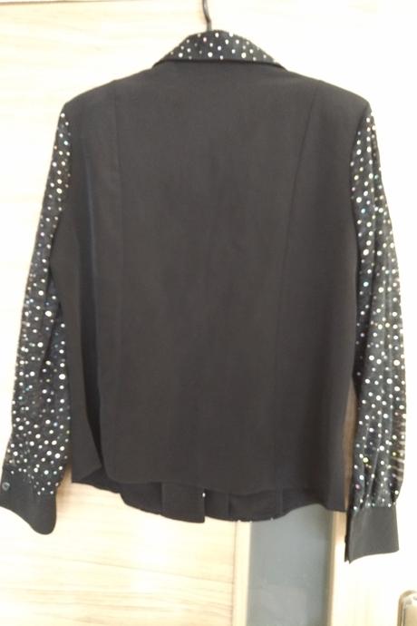 Čierna blúzka s farebnými aplikáciami, xl