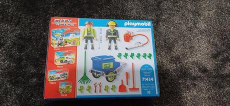 Playmobil zahradnik, 
