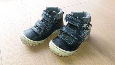 Topanky bata, baťa,22