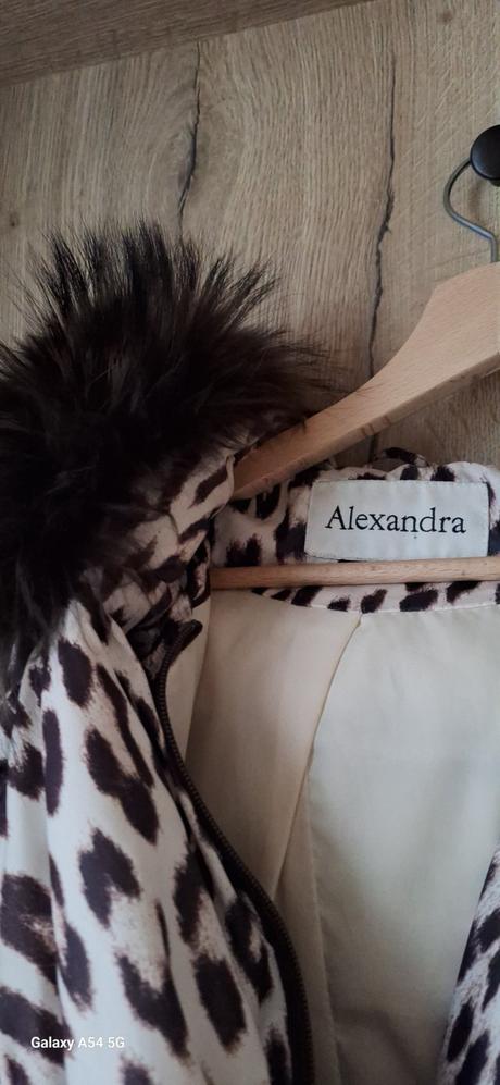 Dámska zimná bunda, m