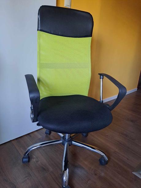 Kancelárska stolička, 