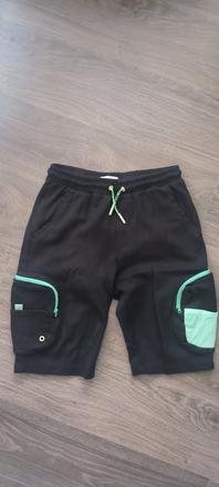 Frajerské kraťasy, reserved,164