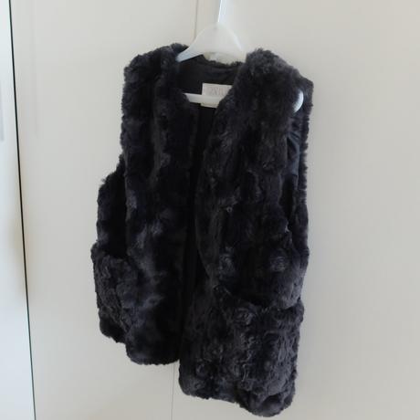 Kožušinová vesta zara 140, zara,140